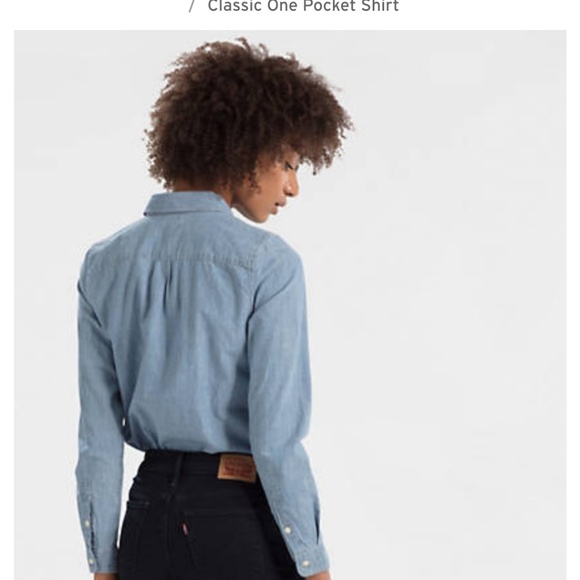 NWT LEVIS DENIM BUTTON UP - Picture 3 of 3